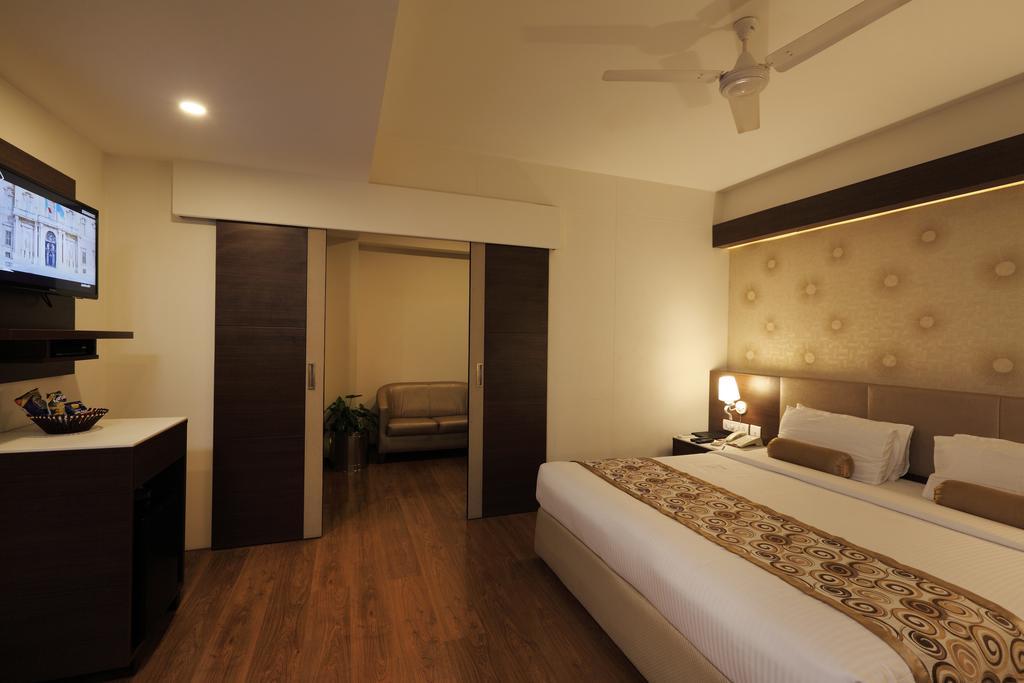 Hotel Pai Vista Mysore Exteriör bild