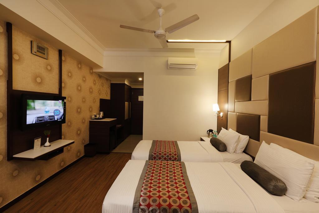 Hotel Pai Vista Mysore Exteriör bild